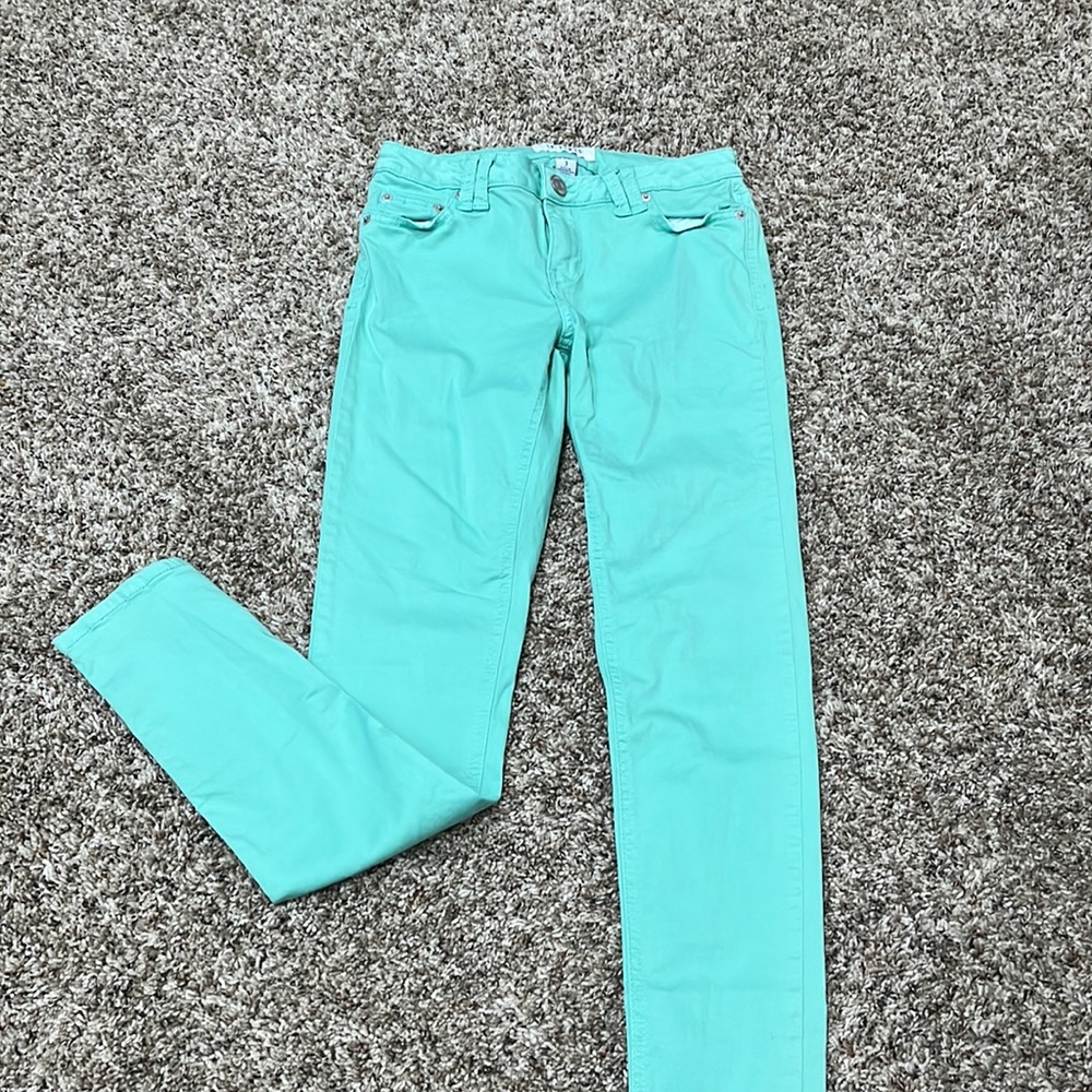Skinny jeans